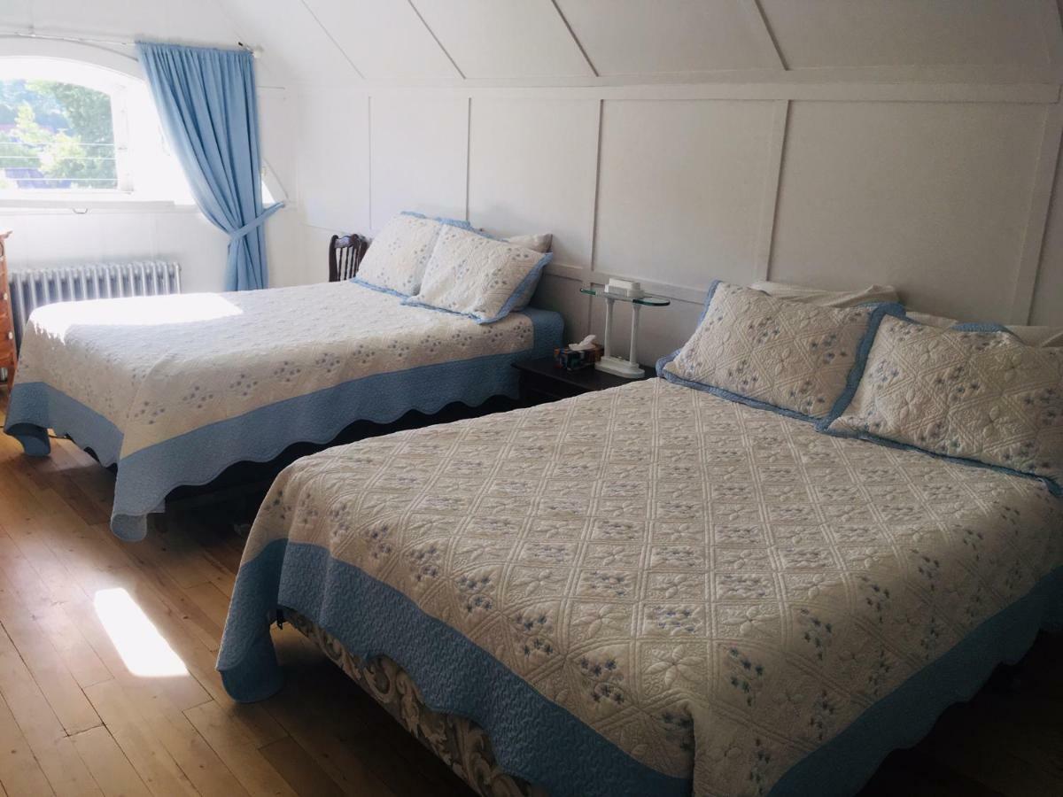 蒙泰贝洛佩蒂特城堡住宿加早餐酒店 蒙特贝罗 外观 照片